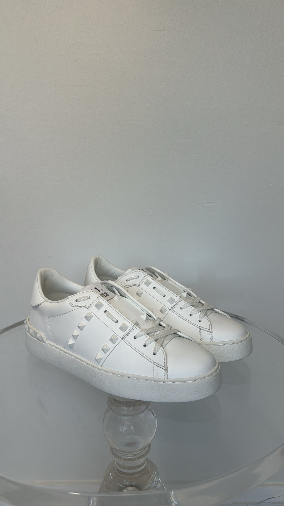 Valentino Garavani White Rockstud Sneakers, 39