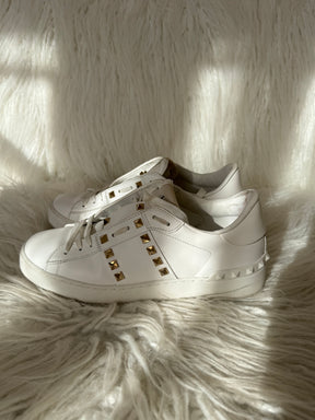 Valentino Garavani Rockstud Untitled White Leather Sneakers, 38