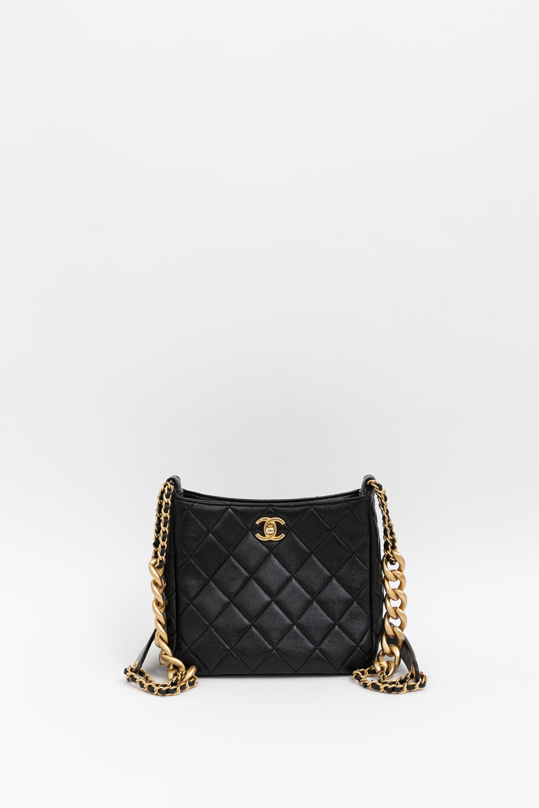 Quilted Chain Hobo Bag