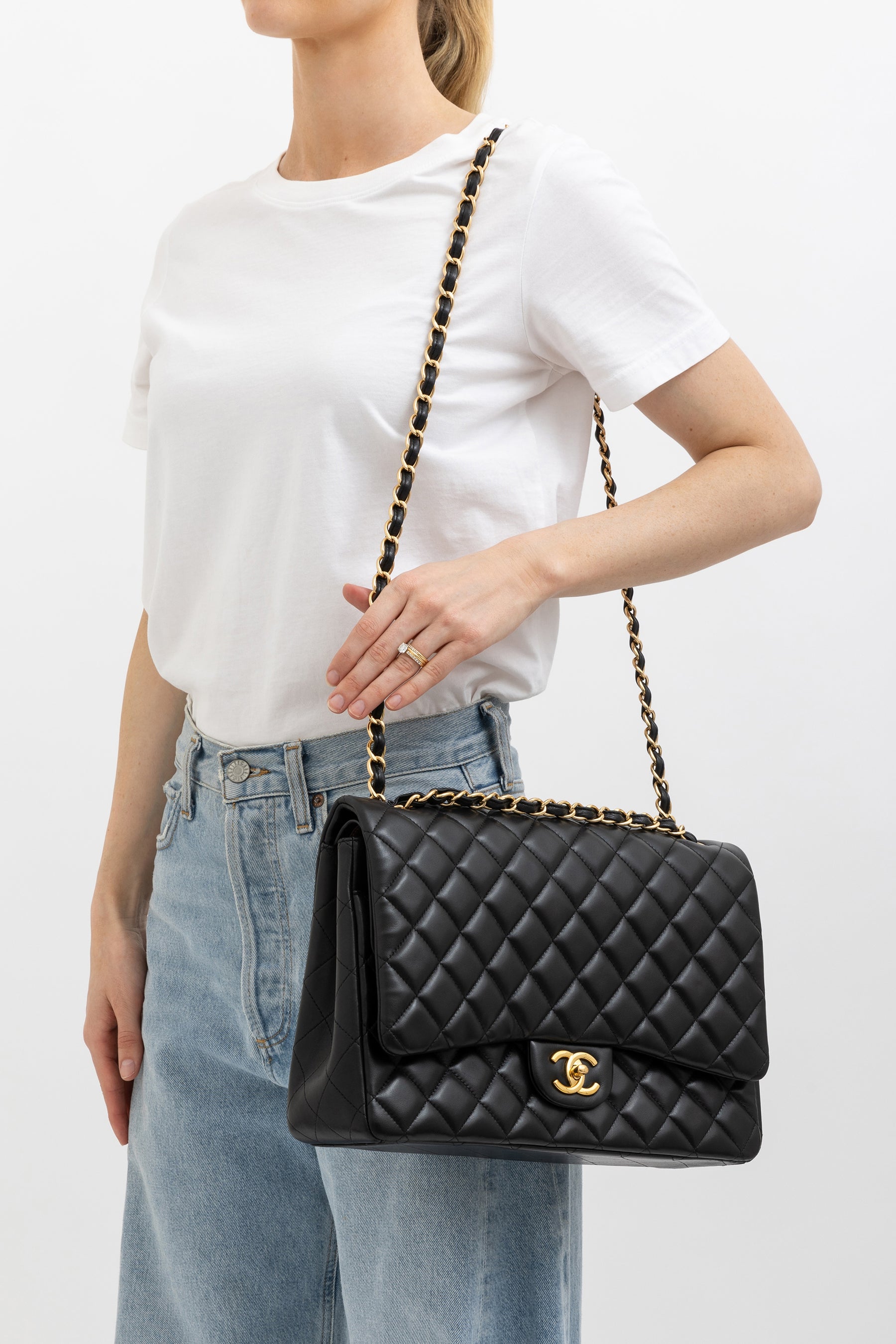 Timeless Jumbo Classic Flap Shoulder Bag