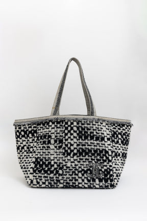 Chanel Towelling Beach Tote With Logo In  Black And White