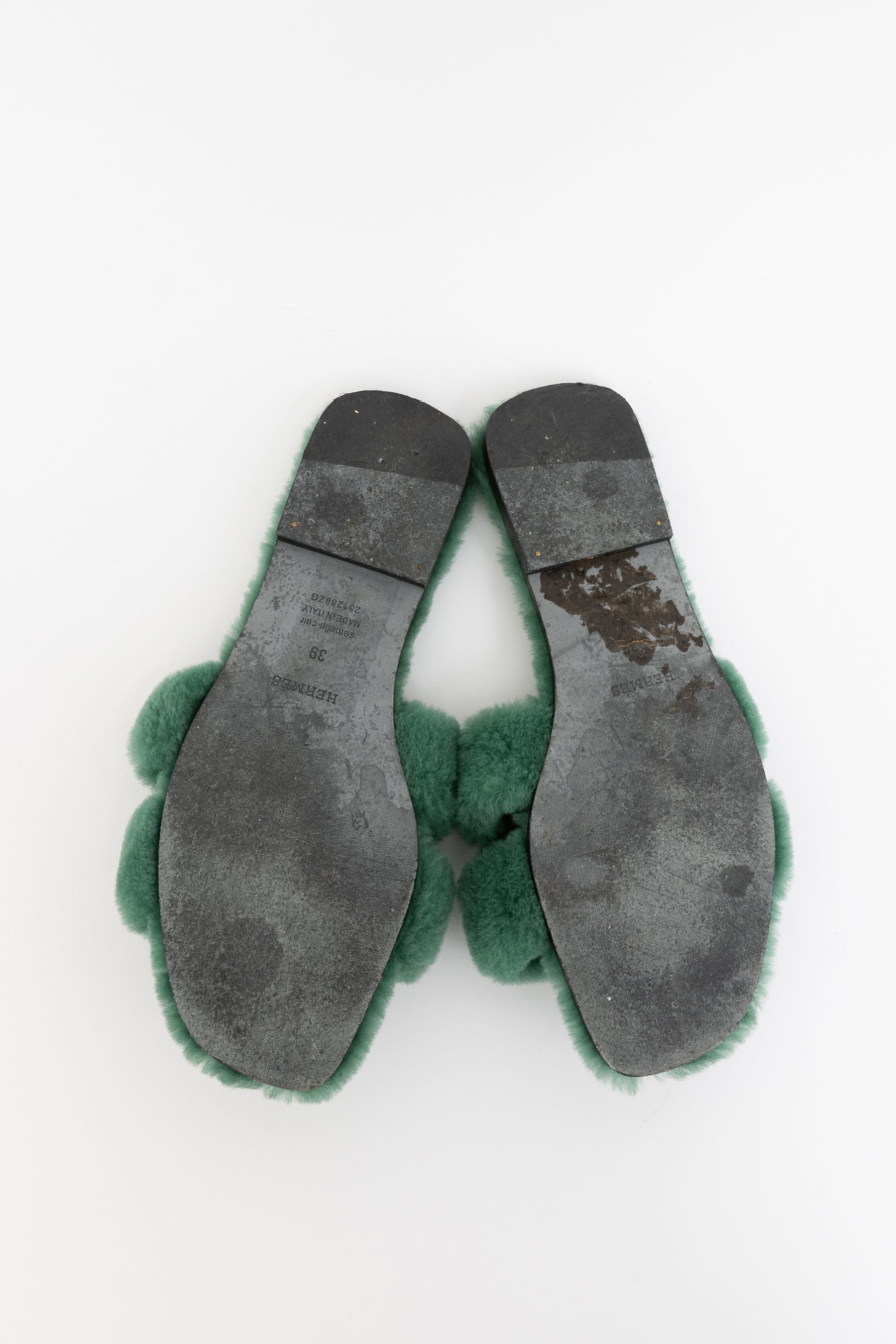 Vert Anglais Shearling Oran Sandals