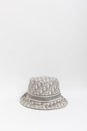 Oblique Small Brim Bucket Hat White