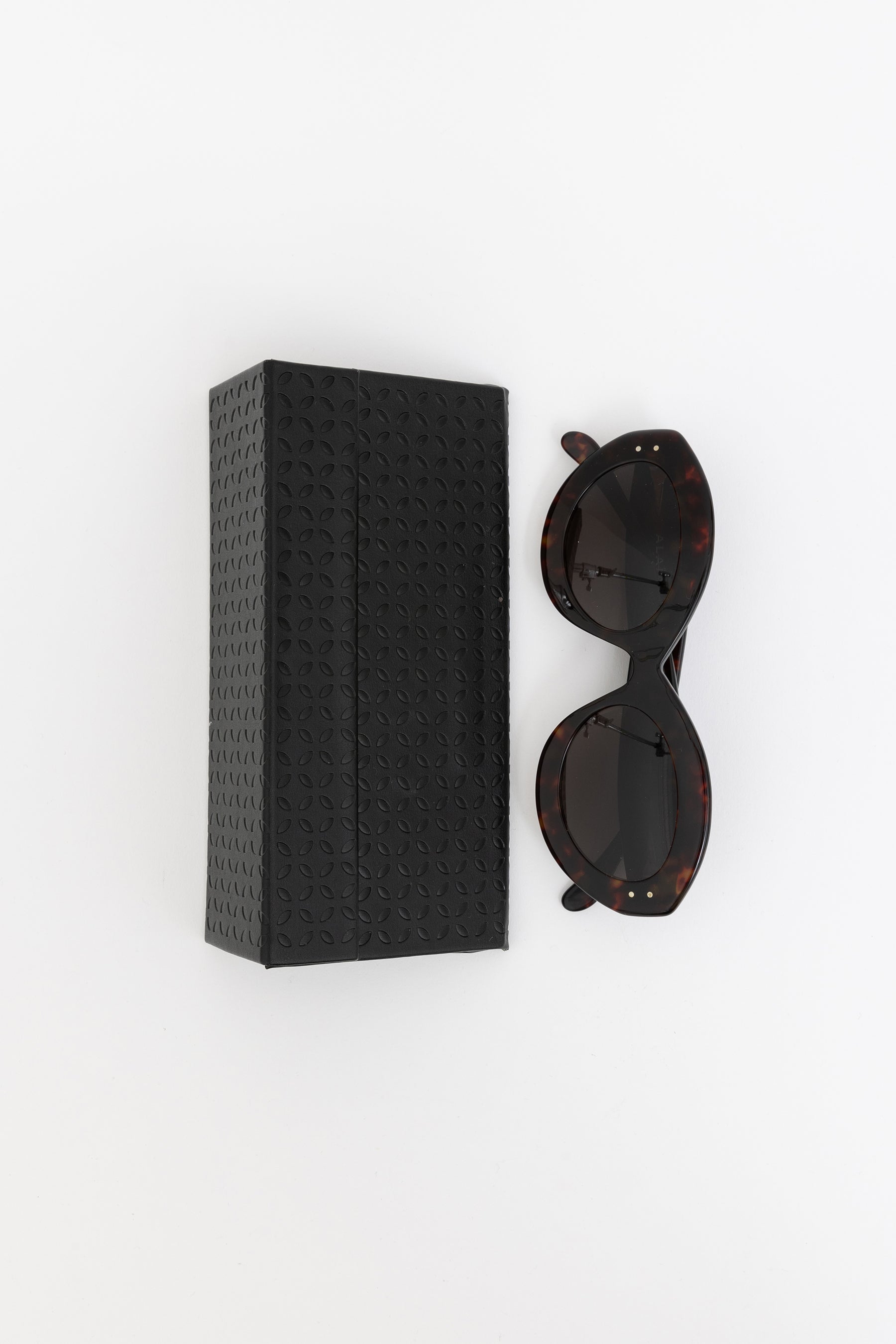 Oval Sunglasses Tortoishell