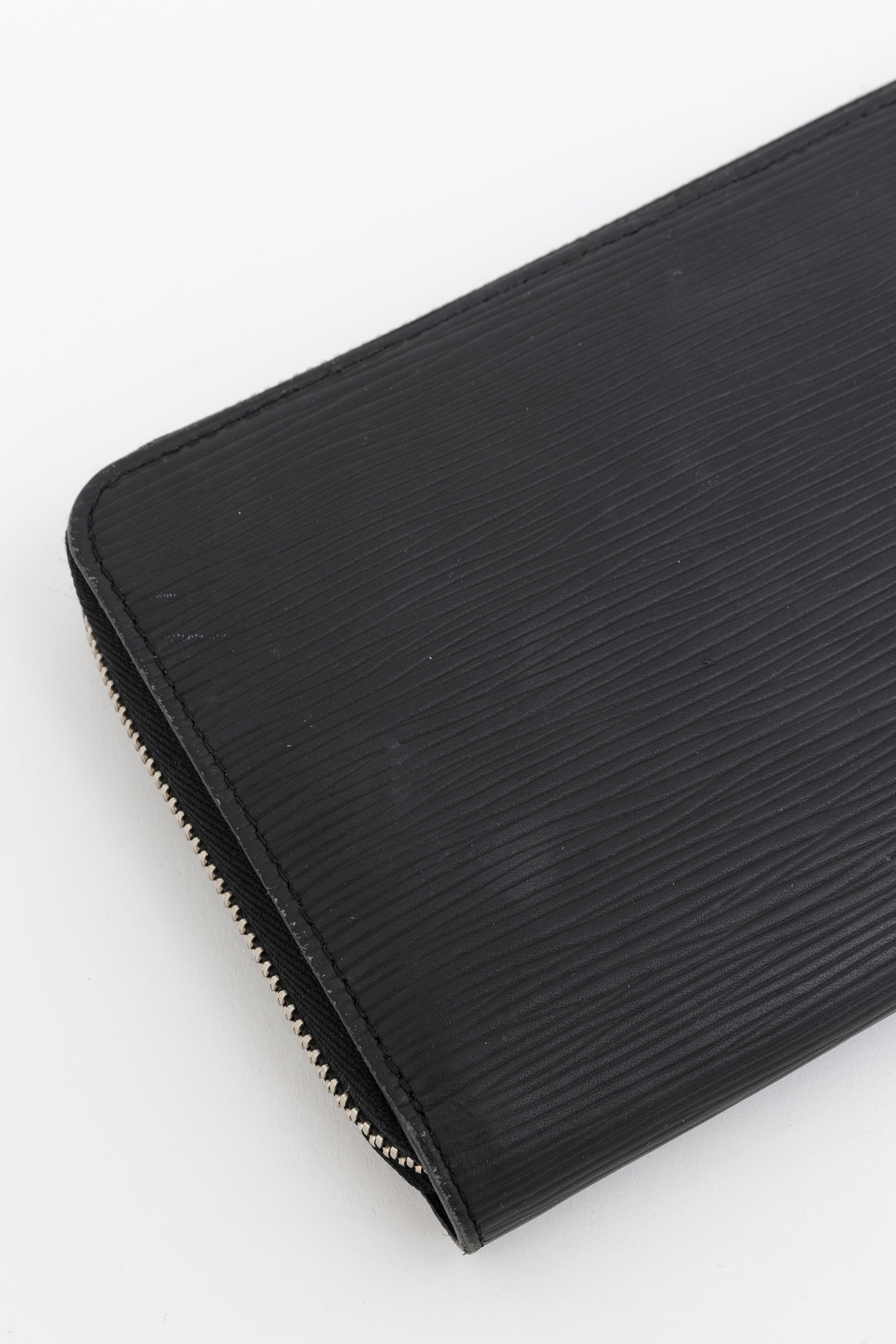 Epi Leather Zippy Wallet