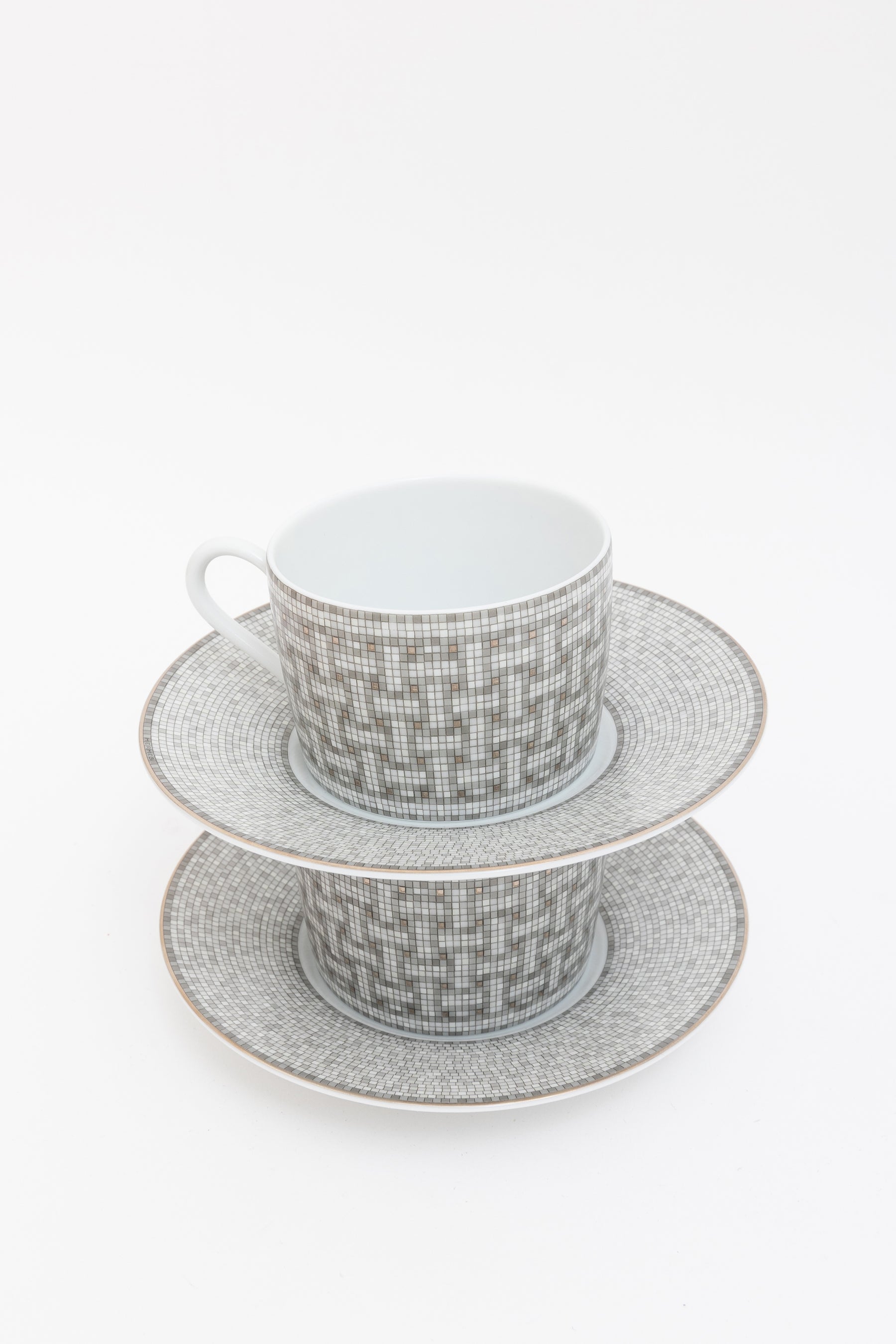 Mosaique au 24 Platinum Tea Cup and Saucer