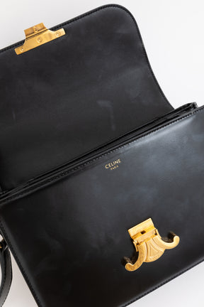 Classique Triomphe Shoulder Bag