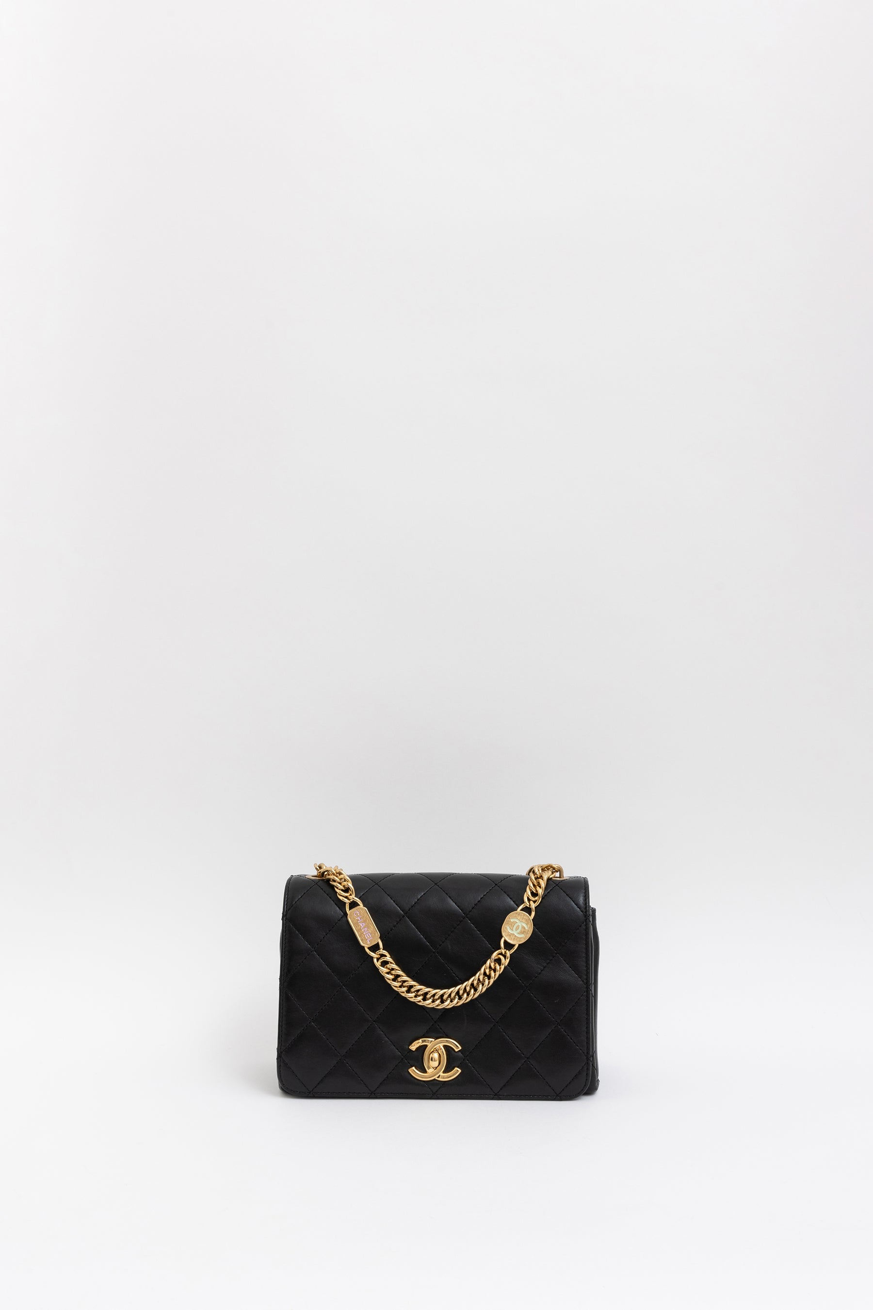 'Charm' Seasonal Flap Bag