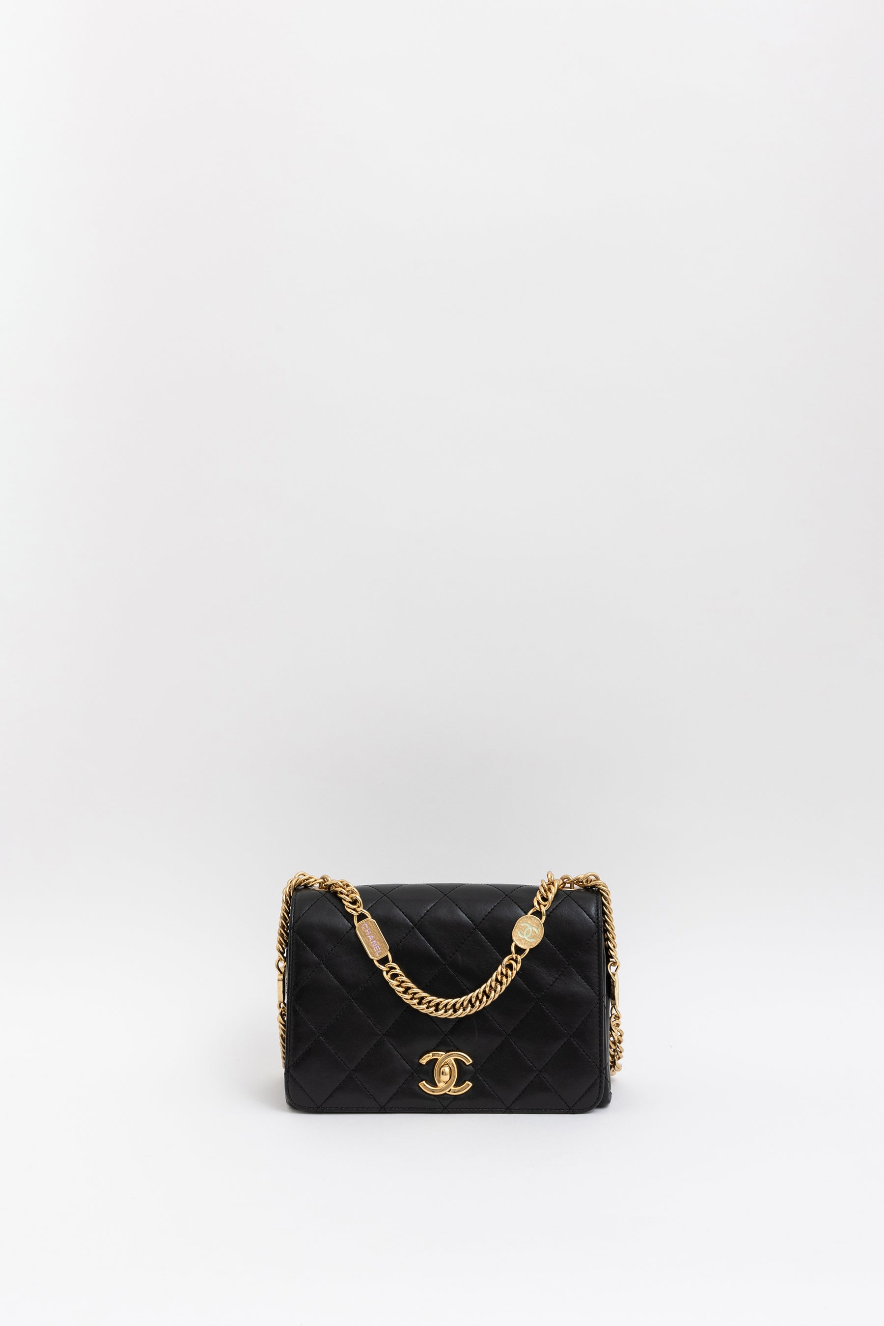 'Charm' Seasonal Flap Bag