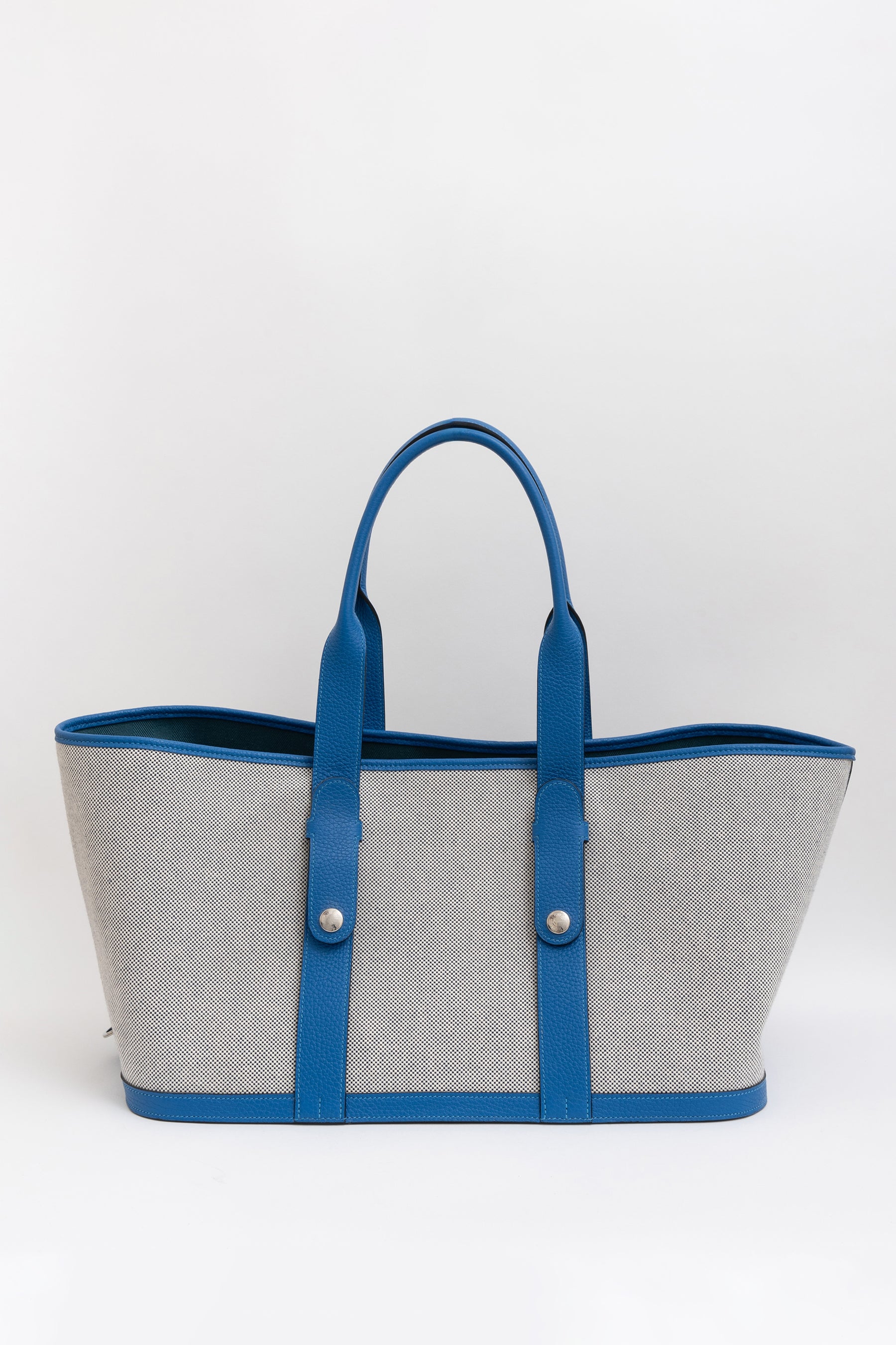 Tote Bag with Pony Hair Tassel