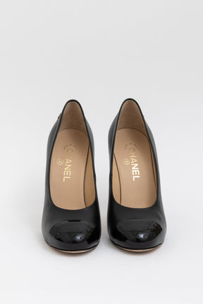 Pumps With Patent Toe Detail