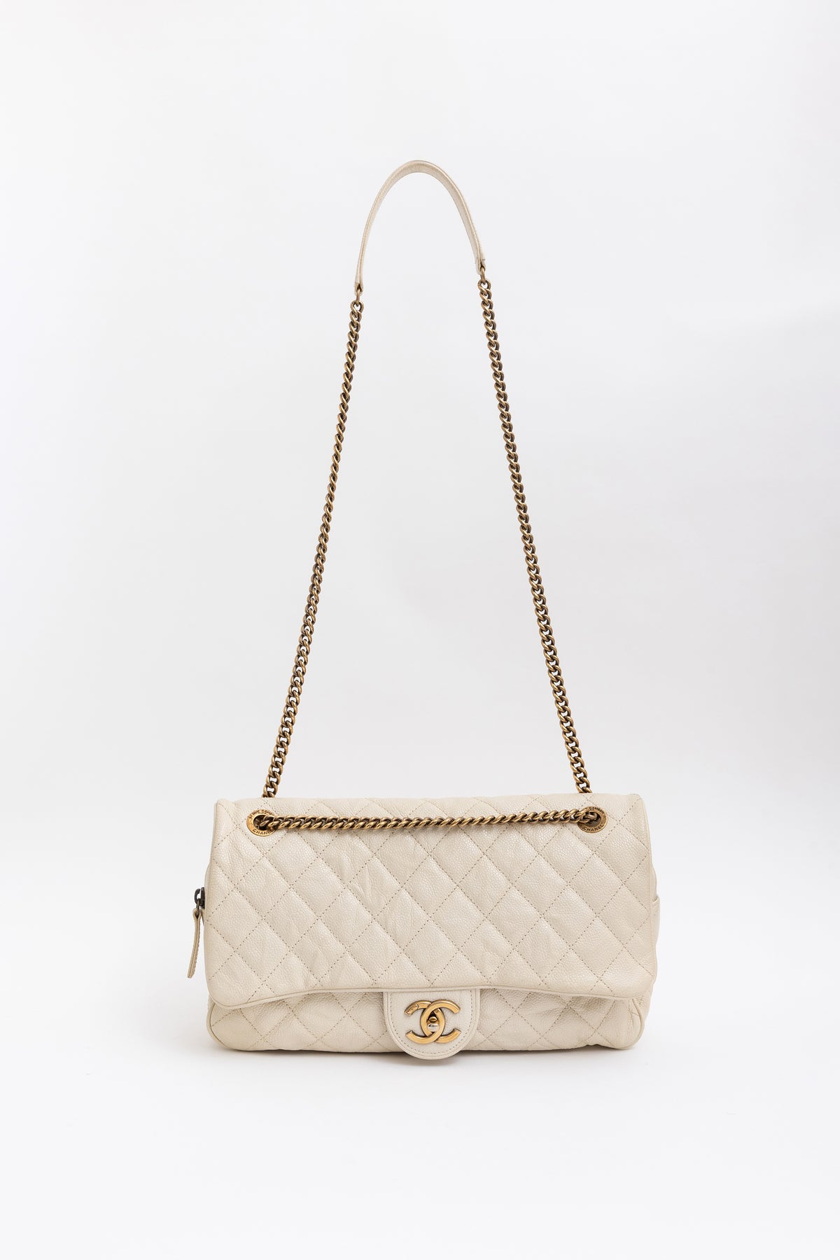 Caviar Zipped Flap Bag