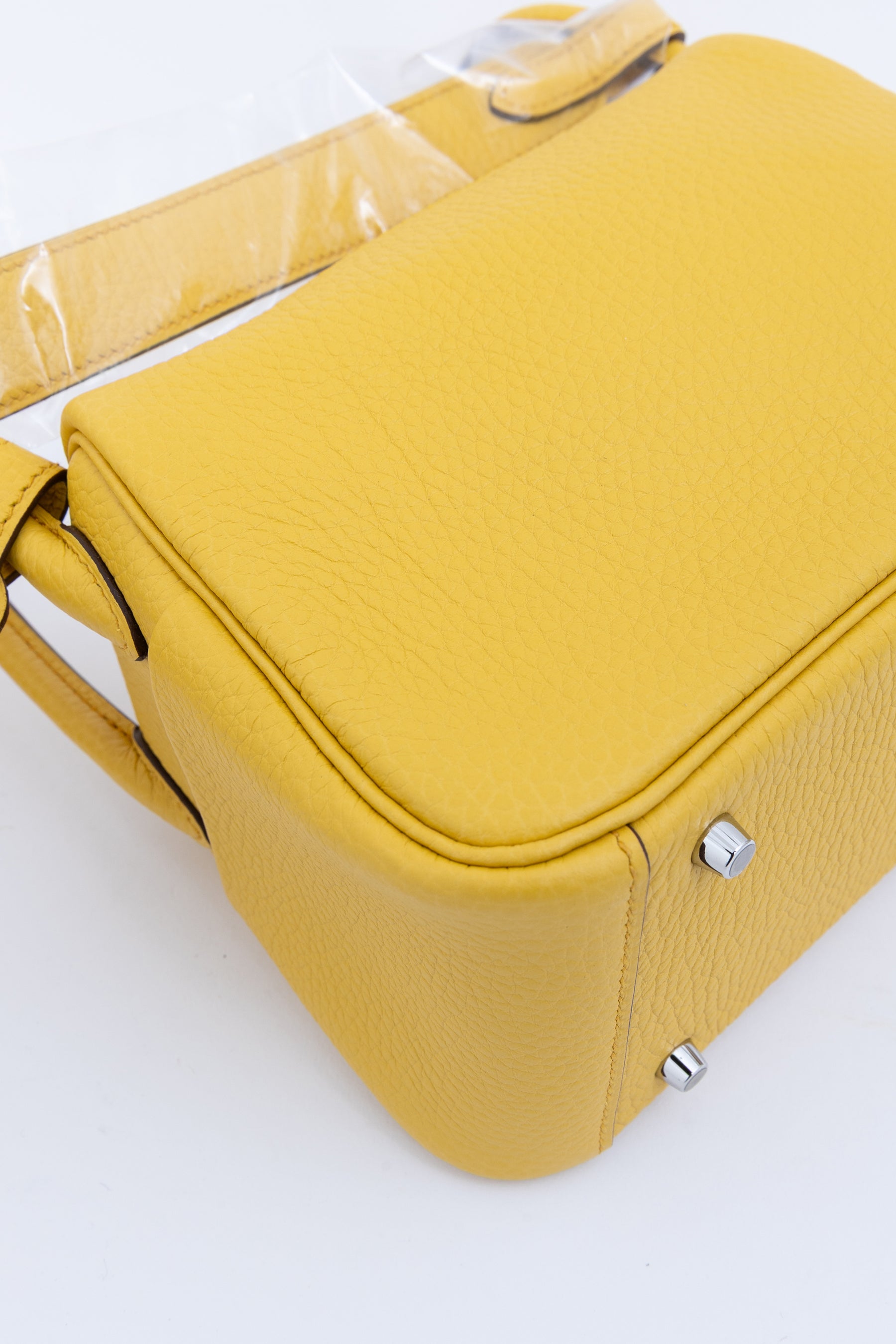 Jaune Ambre Clemence Mini Lindy Bag