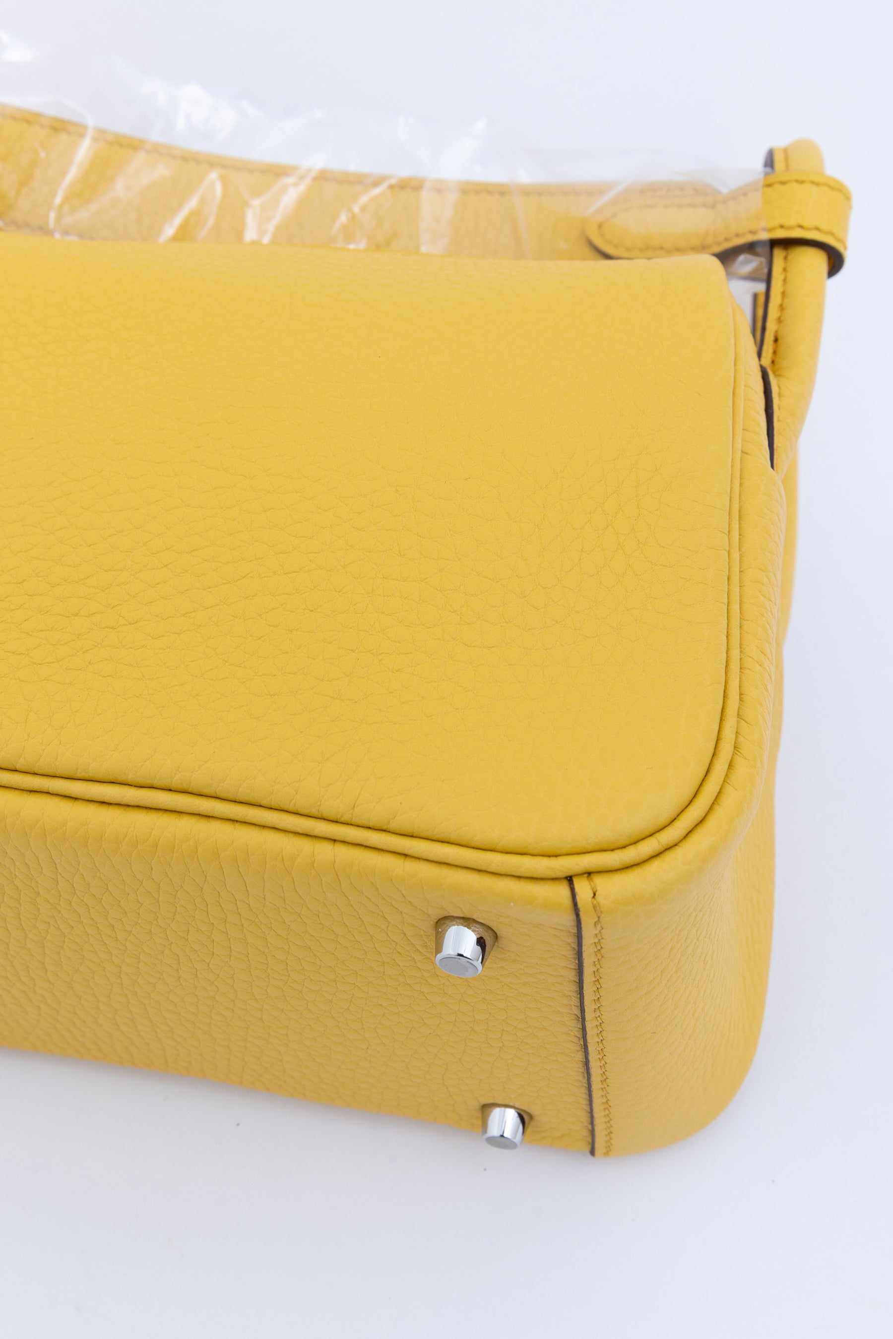 Jaune Ambre Clemence Mini Lindy Bag