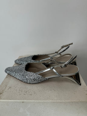 Tibi Victor Curley Slingback Pumps Silver, 39