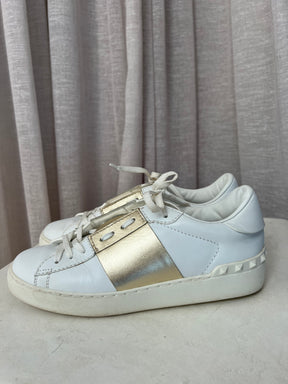 Valentino Garavani White and Gold Leather Rockstud Sneakers, 38.5