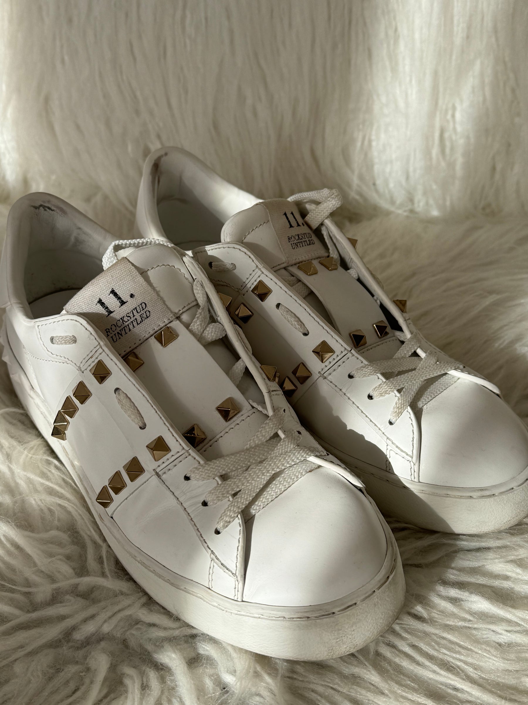 Valentino Garavani Rockstud Untitled White Leather Sneakers, 38