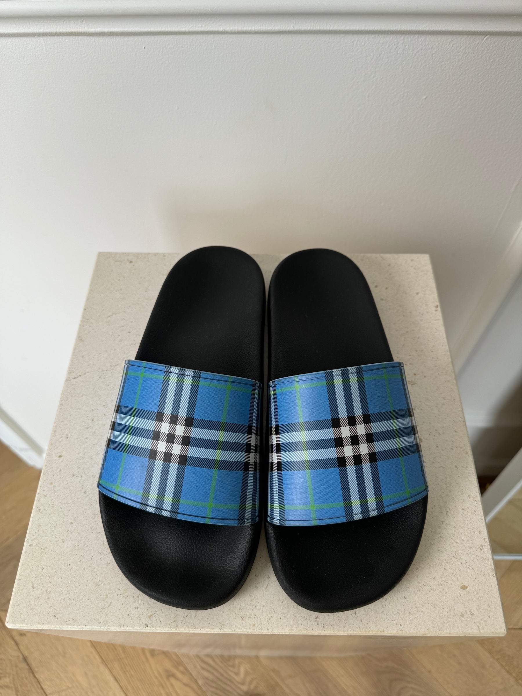 Burberry Blue Heritage Check Pool Slides, 41