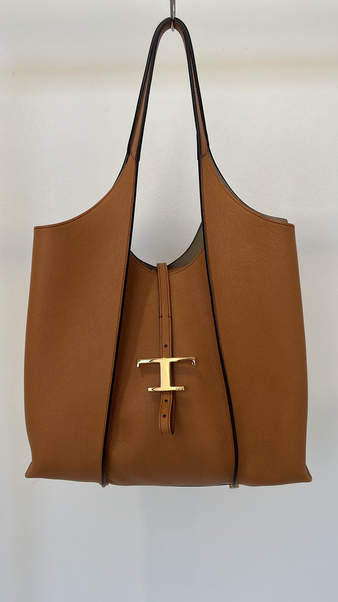 Tods Timeless Leather Shopping Bag