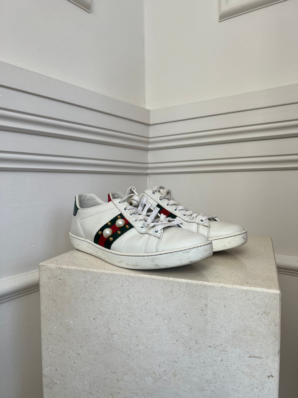 Gucci White Sneakers with Pearl Detail, 36.5