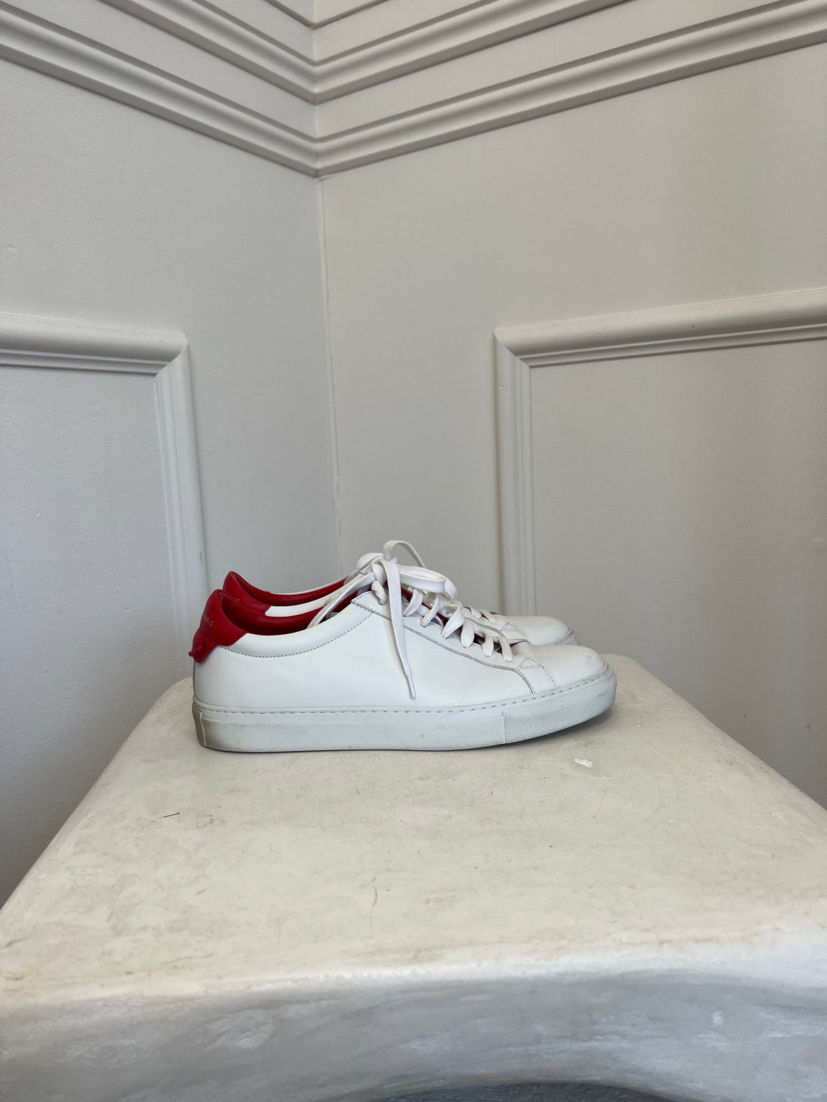 Givenchy Urban Street Sneakers White Red, 39