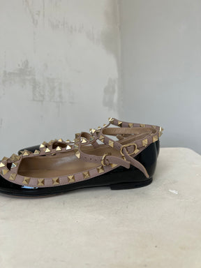 Valentino Garavani Black Patent and Beige Cage Rockstud Flats, 36