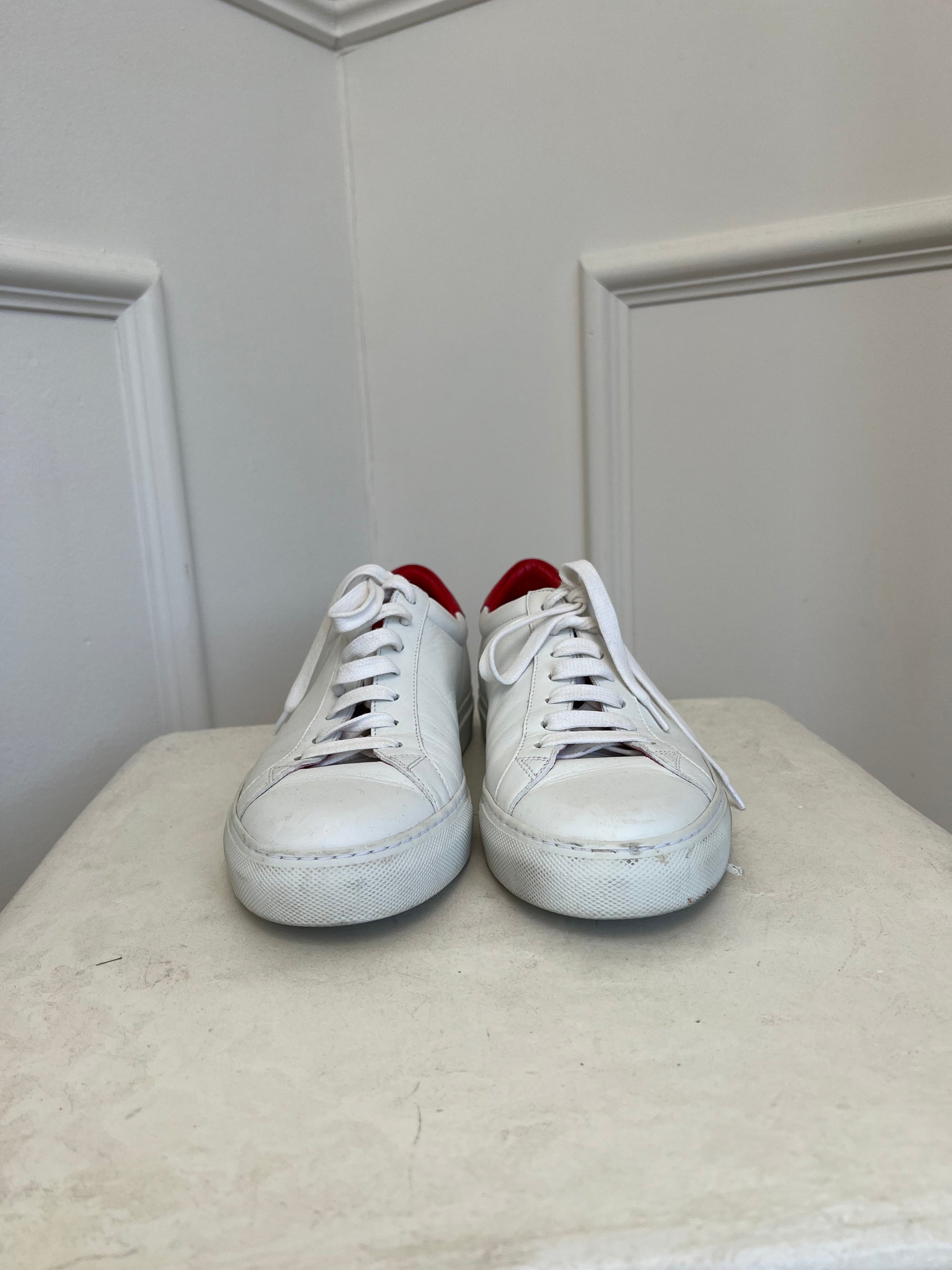 Givenchy Urban Street Sneakers White Red, 39