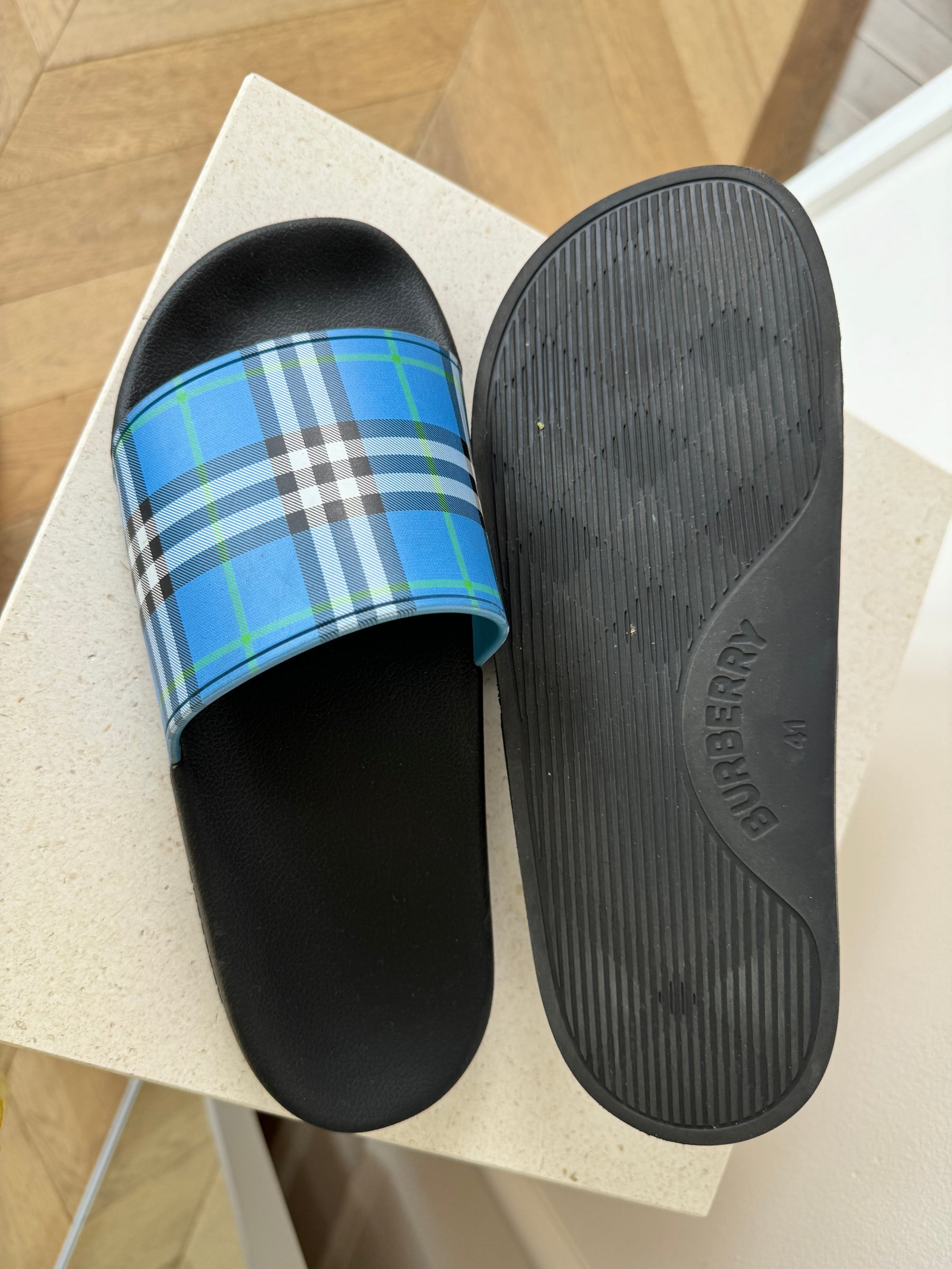 Burberry Blue Heritage Check Pool Slides, 41