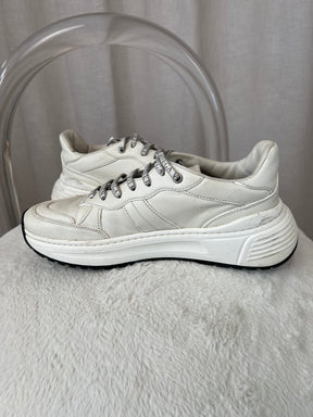 Bottega Veneta White Leather Logo Lace Sneaker, 41.5