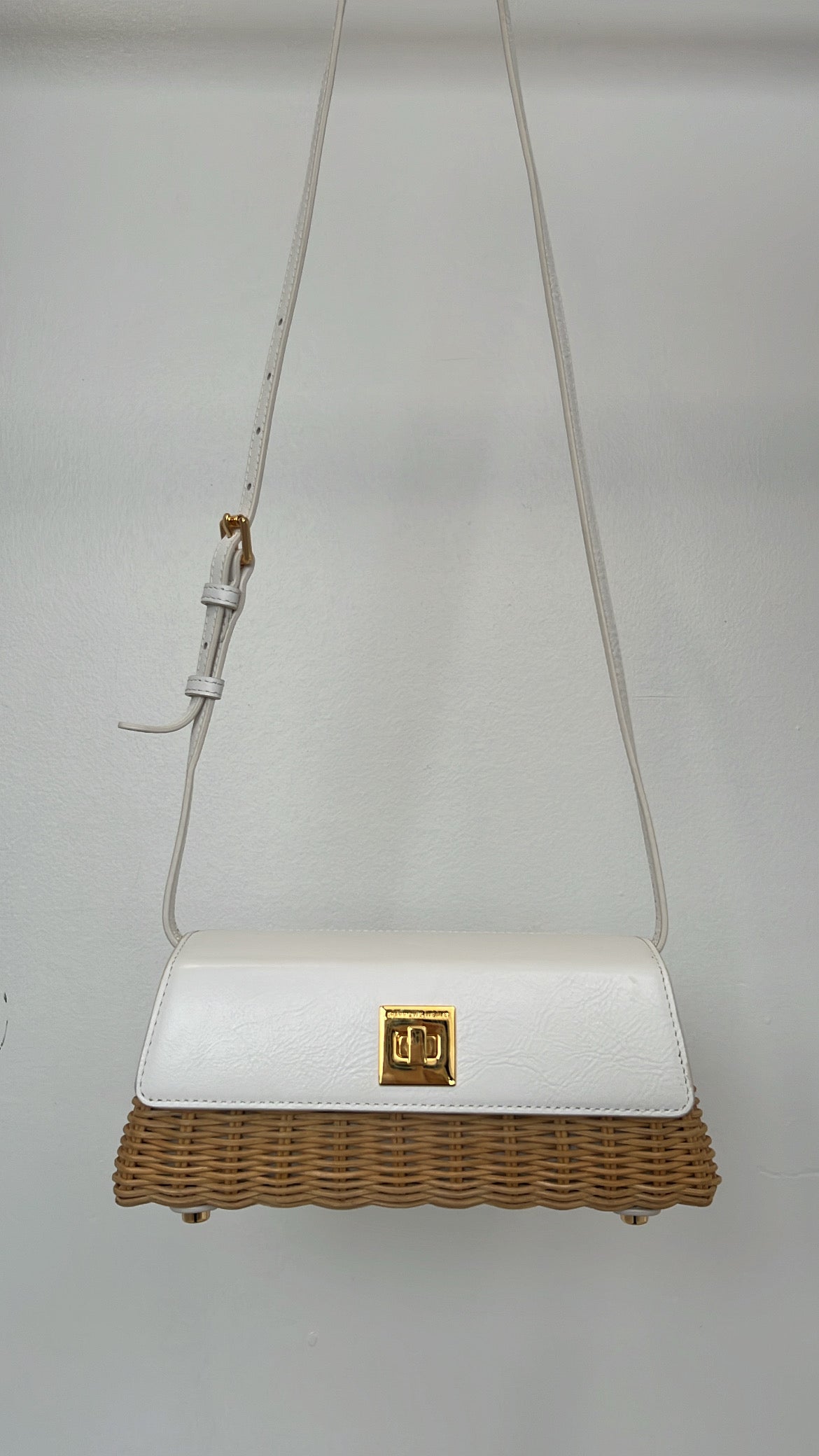 Sparrows Weave The Cross Body Wicker And Leather Clutch Ivory